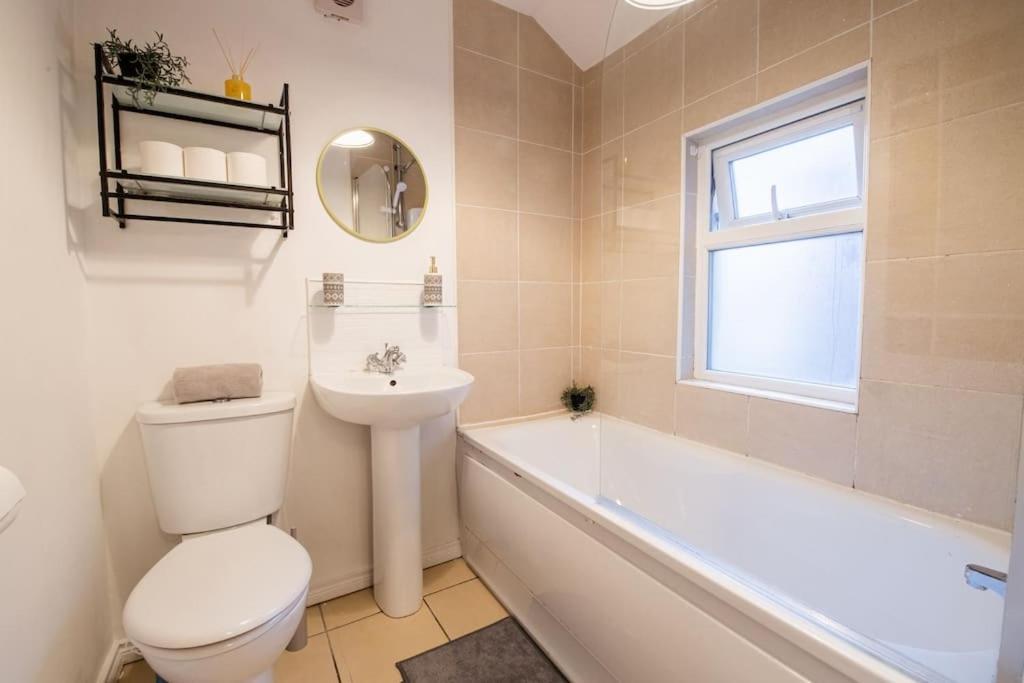 Ormeau Park - Perfect For A Break! Holiday home Belfast